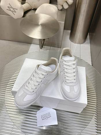 Maison Margiela Replica Sneaker 'Ivory'