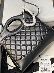 Chanel 31 Small Bag Calfskin Black Crossbody Bag Size 22×5.5×23cm - 4