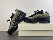 Nike Air Max 95 SP Undefeated Geo La Brea Medium Olive IB4523-200 - 2