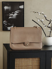 CHANEL 2026 - Maxi flapbag Grained calfskin & gold-tone metal Light Brown - 4