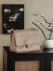 CHANEL 2026 - Maxi flapbag Grained calfskin & gold-tone metal Light Brown - 3