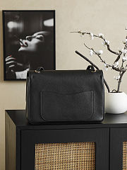 CHANEL 2026 - Maxi flapbag Grained calfskin & gold-tone metal Black - 2