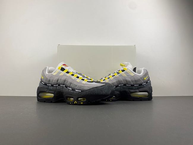 Undefeated x Nike Air Max 95 Shanghai IB4523-002 - 1