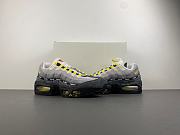 Undefeated x Nike Air Max 95 Shanghai IB4523-002 - 1