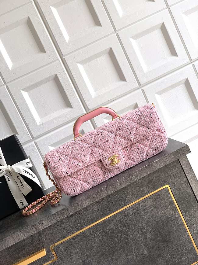 Chanel Large flap bag with top handle Tweed & gold metal pink Size 12x29x5cm - 1