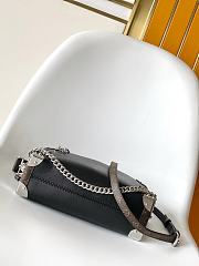 LV Vibe Side Trunk Vibe MM M15195 Size 23.5 x 16.0 x 8.5cm - 4