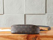 Louis Vuitton Monogram Catchy PM M25223 Size 24x10x6 cm - 6