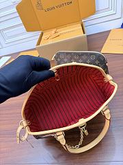 LV Ever More PM M15208 Size 35x21x12CM - 6
