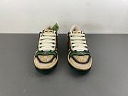 Gucci Men's serigraphy Screener trainer in dark blue and beige 848322 HVKI0 9666 - 6