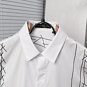 Alexander McQuee Over-the-shoulder embroidered shirt - 4