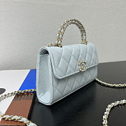 CHANEL KELLY TOP HANDLE 25S LIGHT BLUE CAVIAR GOLD CHAMPAGNE Size 18.5x10.5x5cm - 5