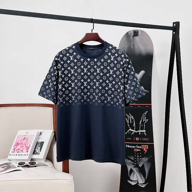 Louis Vuitton Gradient Cotton T-Shirt - 1