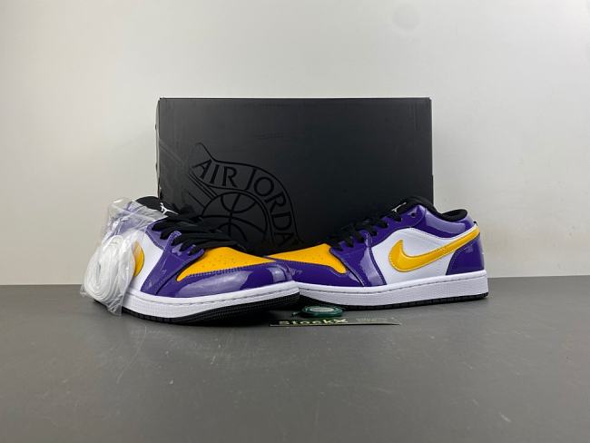 Air Jordan 1 Low SE Lakers (2026) IQ9389-547 - 1