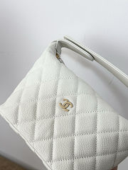 Chanel Shiny Caviar Quilted Hobo Clutch With Chain White Size 21.5x19x6cm - 3