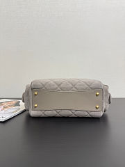 Chanel Suede Quilted Chanel 25 Bowling Bag Dark Grey Size 15.5x24x11.5cm - 5