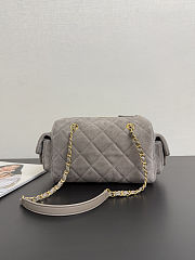 Chanel Suede Quilted Chanel 25 Bowling Bag Dark Grey Size 15.5x24x11.5cm - 3