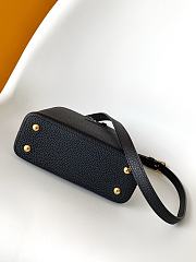 Louis Vuitton Black Leather Python Capucine Mini bag Size 21 x 13.6 x 8 cm - 5