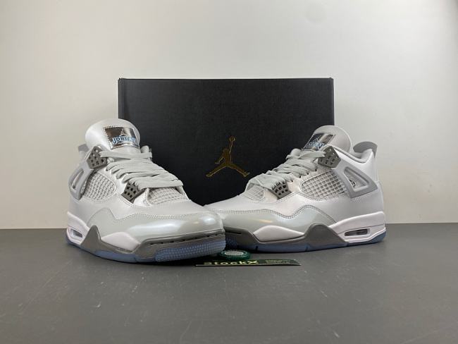 Air Jordan 4 Retro ‘Photon Dust’ HV4401-014 - 1