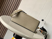 Loewe Calfskin Small Puzzle Bag Artichoke Green Size 24 x 16 x 10cm - 2