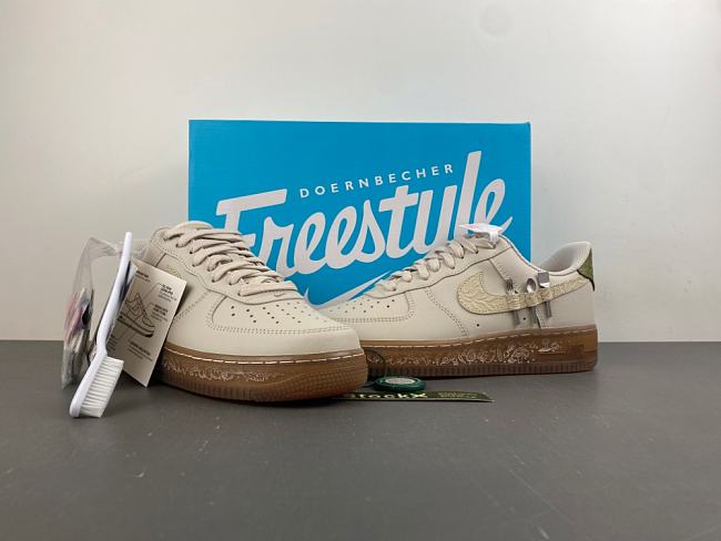 Nike Air Force 1 Low Doernbecher Oli Fasone-Lancaster IO7688-921 - 1