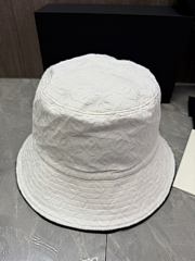Chanel canvas bucket hat in white - 6