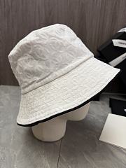 Chanel canvas bucket hat in white - 4