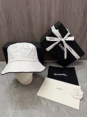 Chanel canvas bucket hat in white - 2