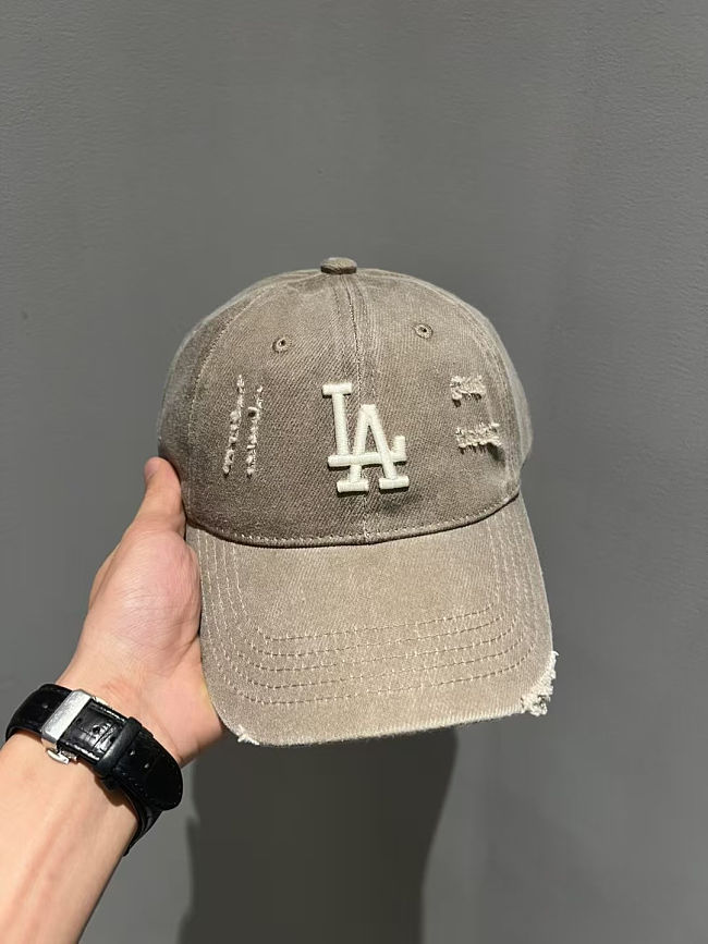 MLB Damage Washing Unstructured Ball Cap LA Dodgers 3ACPVV34N-07BRL Brown - 1