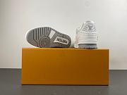 LV Trainer Sneaker White Monogram canvas 1AJAXH - 4