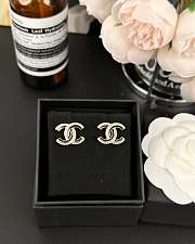 Chanel Leather Chain Pearl Crystal Brooch Light Gold Tone - 5