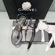 Chanel Lambskin Metal Heart Thong Sandals Black - 2