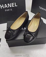 Chanel Ballet flats Lambskin & Patent Calfskin Black  - 1