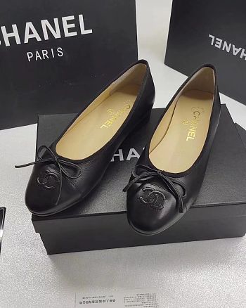Chanel Ballet flats Lambskin & Patent Calfskin Black 