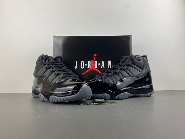 Comme des Garcons Homme Plus x Air Jordan 11 (2026) IV7639-001 - 1