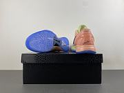 Jalen Brunson Nike Kobe 6 Protro Sunrise PE  - 4