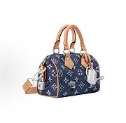 LV Speedy 18 Bandoulière Blue Monogram Flowers Denim M27557 Size 18 x 12 x 10 cm - 6