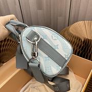 LV Monogram Aquagarden Keepall Bandouliere 25 Crystal Blue Size 25 x 15 x 11cm - 6