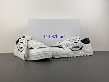 Off-White 3.0 Off Court Low 'White Black' OMIA29KS25LEA004 0110