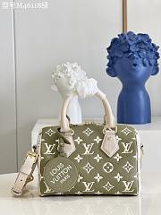 Louis Vuitton Speedy Bandouliere 20 Khaki Green/Beige/Cream Size 20.5x13.5x12cm - 1