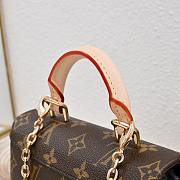 LV Nano Madeleine Monogram Canvas M28426 Size 21 x 12.5 x 6 cm - 3