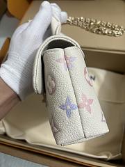 LV Nano Madeleine M25596 Size 21 x 12.5 x 6 cm - 6