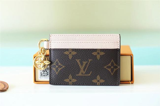 Louis Vuitton Monogram LV Charms Card Holder Rose Ballerine Size 11x7x0.5cm - 1