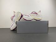  Balenciaga Sneaker in Eggshell/strawberry Pink 872640WMRTN9150 - 6