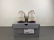  Balenciaga Sneaker in Eggshell/strawberry Pink 872640WMRTN9150 - 5