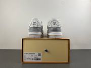 LV Trainer Sneaker Gris 1AK8GJ - 2