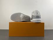 LV Trainer Sneaker Gris 1AK8GJ - 3