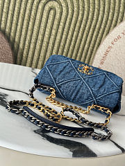 Chanel Denim Quilted Medium Chanel 19 Flap Blue Size 26x9x16cm - 6