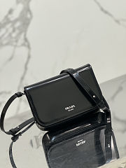 Prada logo-stamp Brushed Leather Bag Black Size 18x12.5x2.5cm - 1