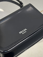 Prada logo-stamp Brushed Leather Bag Black Size 18x12.5x2.5cm - 3