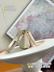 LV Multi Pochette Accessoires CREME NV M46568 Size 25 x 14.5 x 4.5 cm - 3